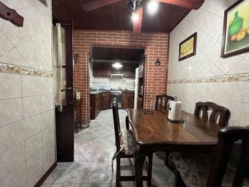 Casa PH en venta en Lanus Oeste