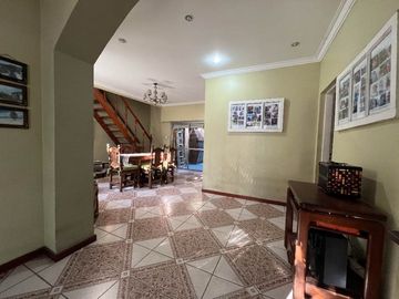 Casa PH en venta en Lanus Oeste