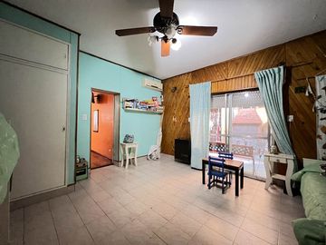 Casa PH en venta en Lanus Oeste