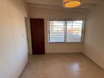 Casa PH en venta en Berazategui Oeste