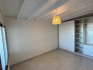 Casa PH en venta en Berazategui Oeste