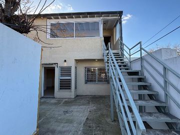 Casa PH en venta en Berazategui Oeste