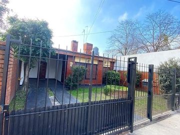 Casa en venta en Merlo Sur