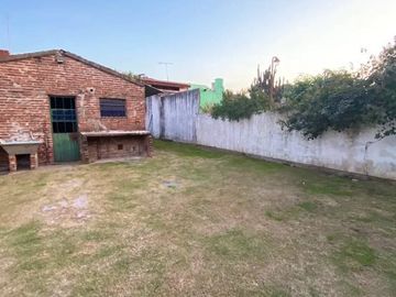 Casa en venta en Merlo Sur