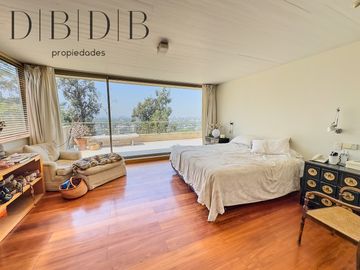 CASA DE LUJO CON VISTA PANORÁMICA EN CONDOMINIO PRIVADO