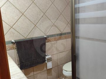 Casa en venta en Fraccionamiento Jardines de los Historiadores