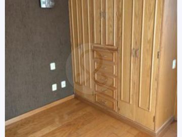 Casa en venta en Fraccionamiento Jardines de los Historiadores