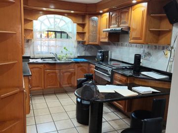 Casa en venta en Fraccionamiento Jardines de los Historiadores