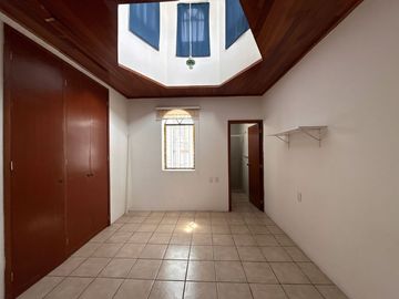 Casa en venta en Bugambilias, Zapopan