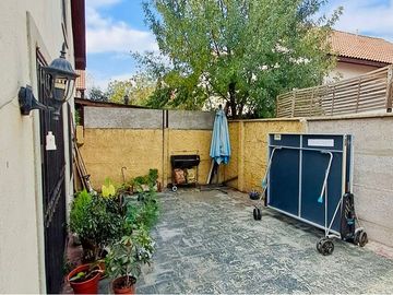 Cómoda casa en venta en Pedro Fontova