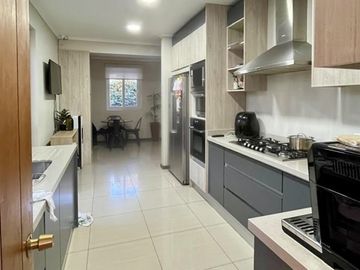 Casa en Venta en Alameda Curicó