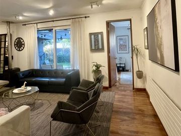 Casa en Venta en Alameda Curicó
