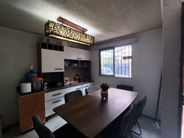 Se Vende Casa en Villa Los Héroes, Maipú