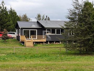 CASA EN PARQUE IVIAN. DENTRO NUEVO PLAN REGULADOR