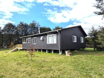 CASA EN PARQUE IVIAN. DENTRO NUEVO PLAN REGULADOR