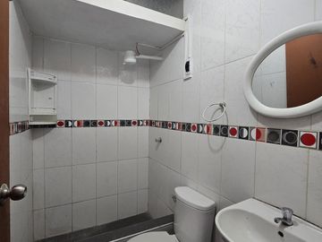 VENDO CASA EN CERCADO DE LIMA