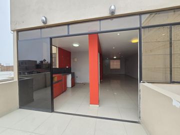 VENDO CASA EN CERCADO DE LIMA