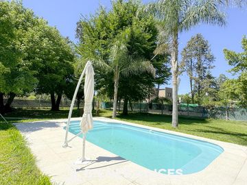 Casa en venta en El Pinar, Los Cardales