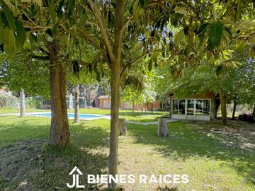 Casa en venta en El Pinar, Los Cardales
