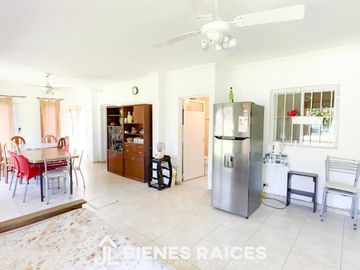 Casa en venta en El Pinar, Los Cardales