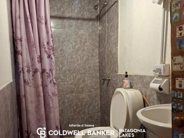 Casa en oportunidad con departamento Barrio Lera Bariloche