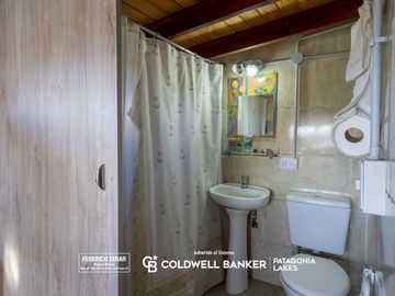 Casa en oportunidad con departamento Barrio Lera Bariloche
