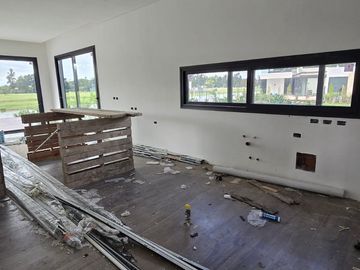 Casa en venta  El Yacht Nordelta