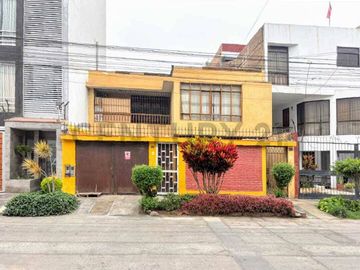 Venta de Departamento 1er Piso. La Perla-Callao