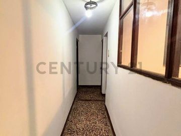 Venta de Departamento 1er Piso. La Perla-Callao