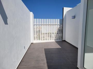 Casa ALTU1 en  venta privada Alto Lago