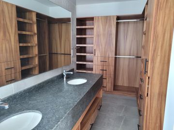 Casa ALTU1 en  venta privada Alto Lago