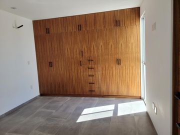 Casa ALTU1 en  venta privada Alto Lago