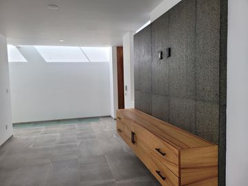 Casa ALTU1 en  venta privada Alto Lago