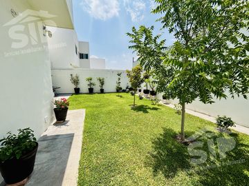 Casa en Venta en Villas La Joya con Rec Planta Baja
