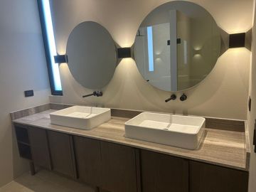 Casa en Venta en Río Residencial, Cancún – 3 Recámaras, Cocina de Lujo y Amenidades Exclusivas