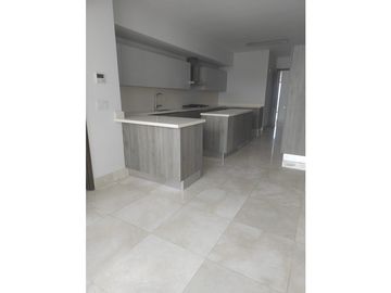 SEA CONFIABLE VENDE APARTAMENTO PH GREEN GARDEN SANTA MARIA