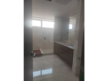 SEA CONFIABLE VENDE APARTAMENTO PH GREEN GARDEN SANTA MARIA