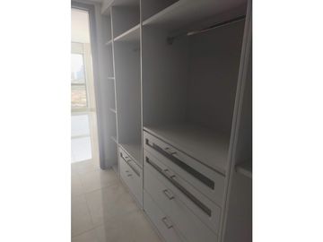 SEA CONFIABLE VENDE APARTAMENTO PH GREEN GARDEN SANTA MARIA