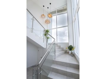 SEA CONFIABLE VENDE HERMOSO APARTAMENTO PH OCEAN WAVES