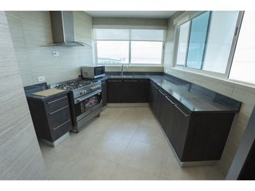 SEA CONFIABLE VENDE HERMOSO APARTAMENTO PH OCEAN WAVES