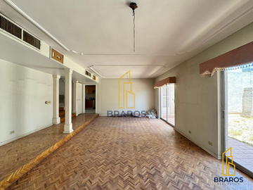 CASA EN SAN FELIPE CON SÓTANO
