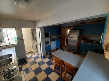 Casa en venta en LA REINA