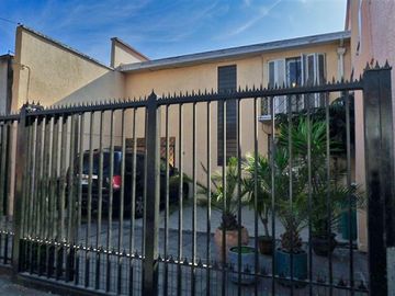 Casa en Venta en Ñuble con San Francisco