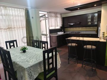 CASA DE VENTA EN CONJUNTO PRIVADO SECTOR SAN GABRIEL