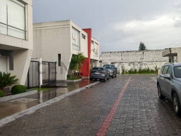 CASA DE VENTA EN CONJUNTO PRIVADO SECTOR SAN GABRIEL