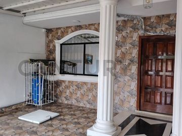 Casa en venta en Portoviejo en muy buen estado