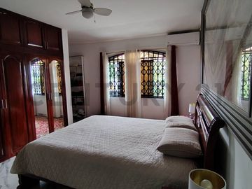 Casa en venta en Portoviejo en muy buen estado