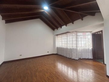 Casa en La Kennedy