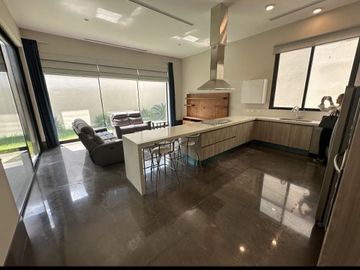 CASA EN VENTA EN SAN PEDRO GARZA GARCÍA