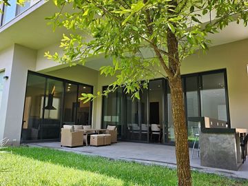 CASA EN VENTA EN SAN PEDRO GARZA GARCÍA